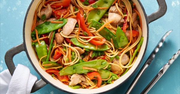 Chicken and Vegetable Lo Mein
