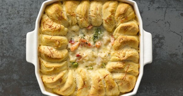 Turkey and Veggie Alfredo Pot Pie