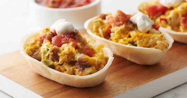 Slow-Cooker Mini Breakfast Burrito Bowls