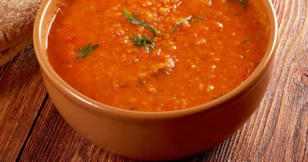 Bread & tomato soup