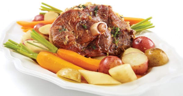 Leg of lamb with thyme and ginger